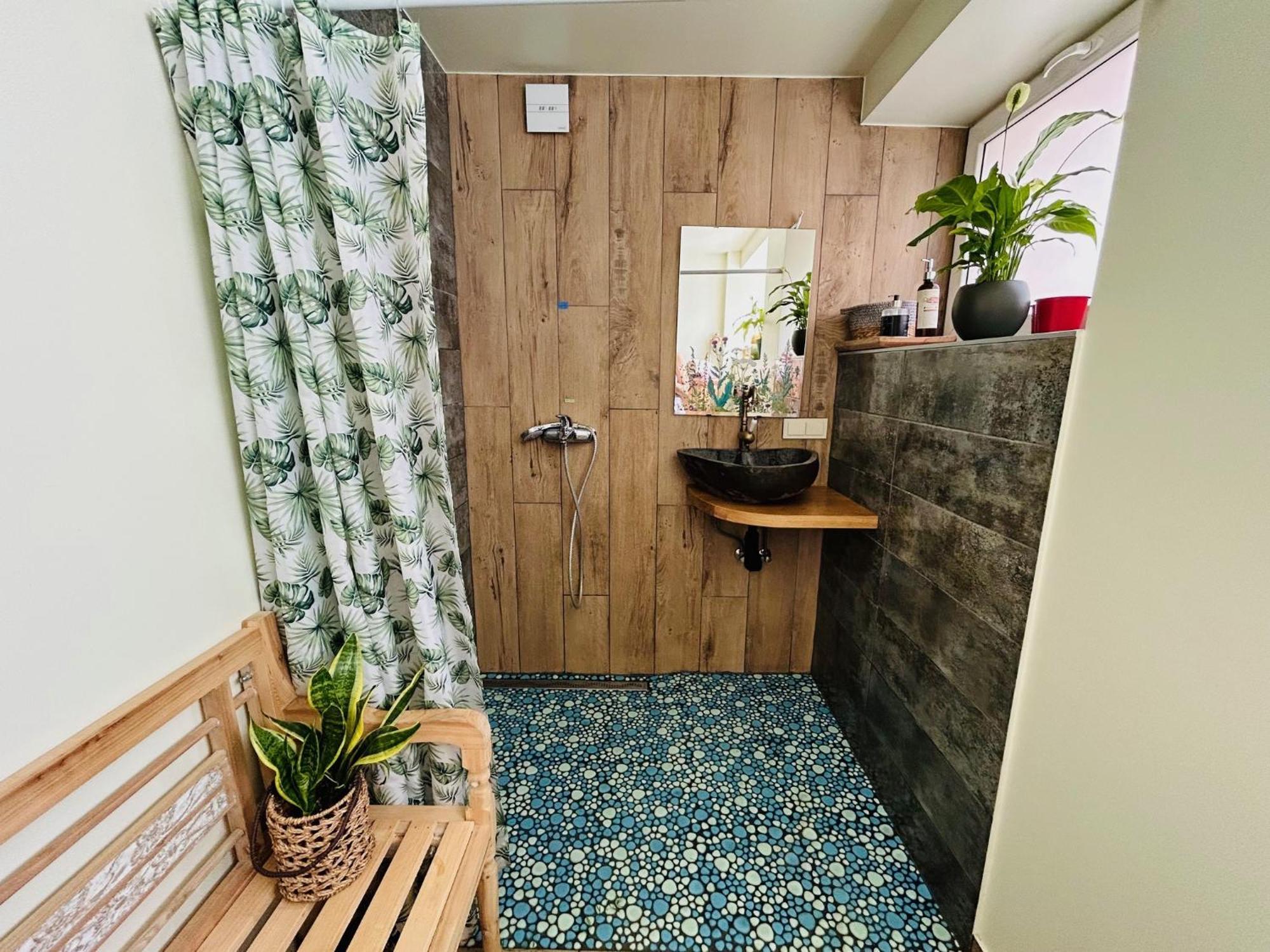 Three Bedroom With Two Terraces For 7People+Baby カウナス エクステリア 写真